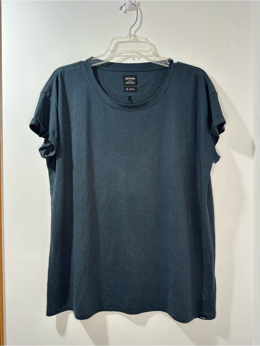Prana Women's Rolled Short Sleeve Crew Tee Heathered Slate Blue size XL